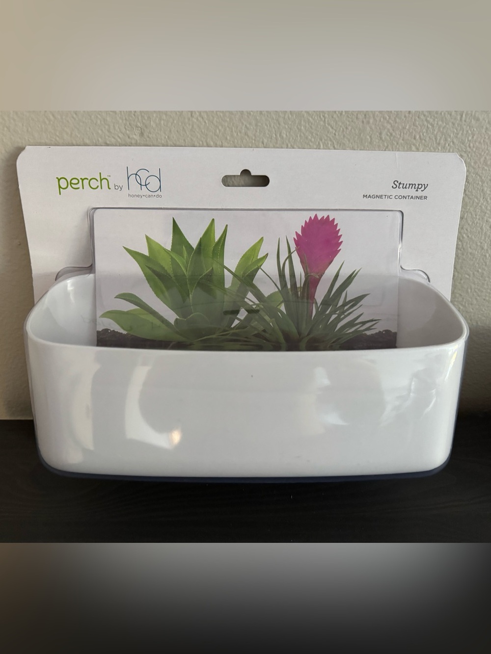 Perch by H&D White Magnetic Stumpy Container